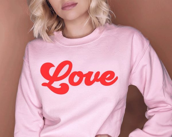 Valentine Sweatshirt Retro Love Women's Cute Crewneck Pullover Gift For Wife GF VLT1085